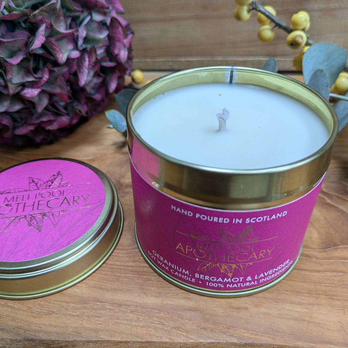 Geranium with Bergamot & Lavender - Large Gold Tin Candle