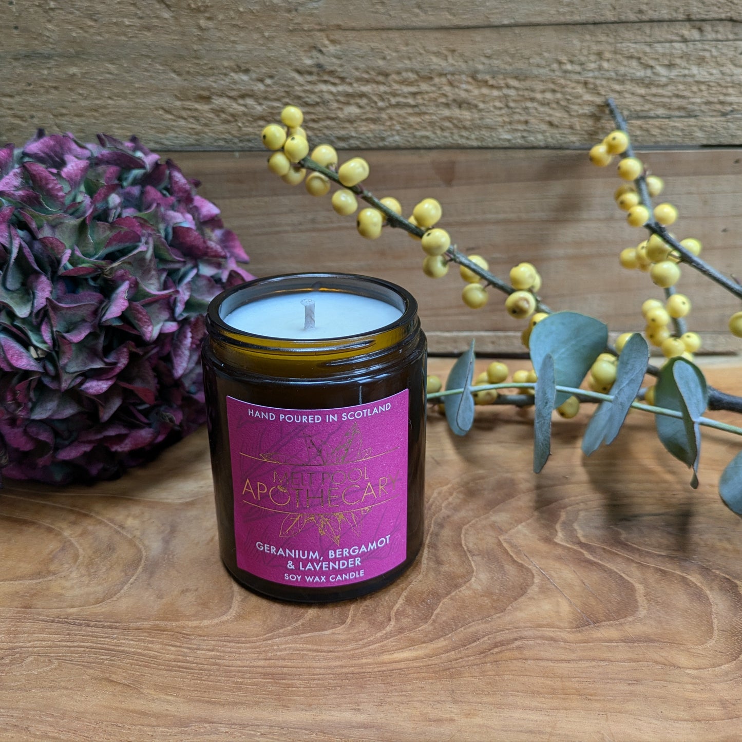 Geranium with Bergamot & Lavender - Amber Medium Jar Candle